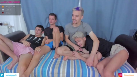 hottestguys21  12-08-2022